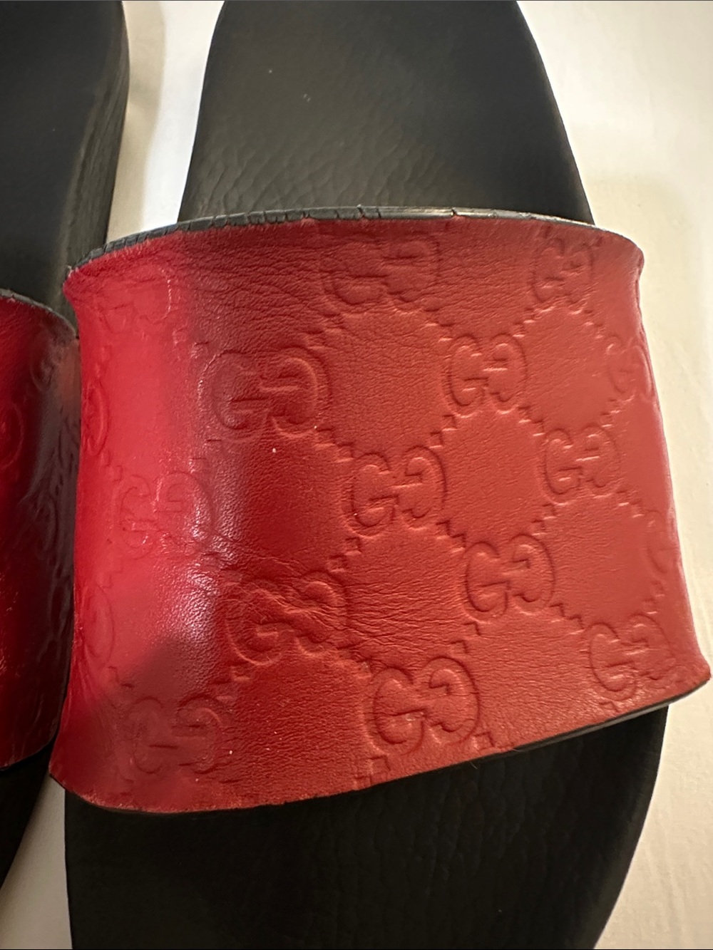 Gucci Red and Black Slide Sandals - Picture 2 of 6